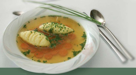 Griessnockerlsuppe is a traditional favorite.